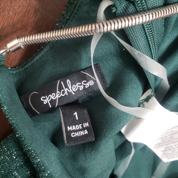 Homecoming dress - Picture 3 of 3